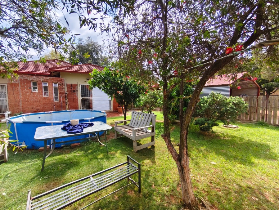 To Let 3 Bedroom Property for Rent in Wilgehof Free State